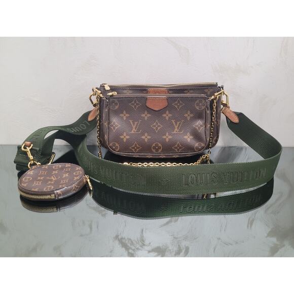 Louis Vuitton Multi Pochette Accessoires Crossbody Bag - Picture 1 of 10